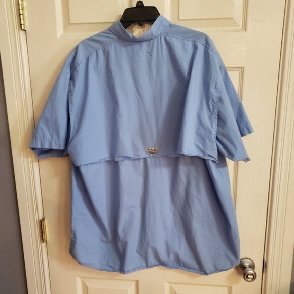 Columbia Button down - Picture 5 of 7